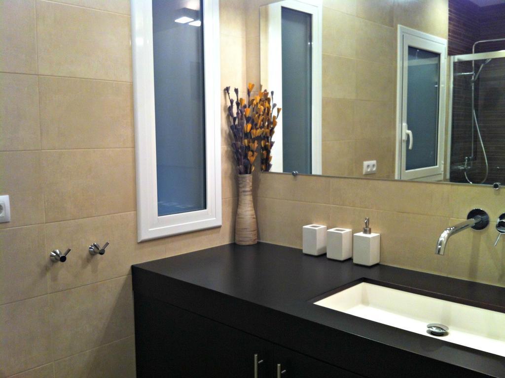 Ferienwohnung NiM Eixample 5 Barcelona Zimmer foto